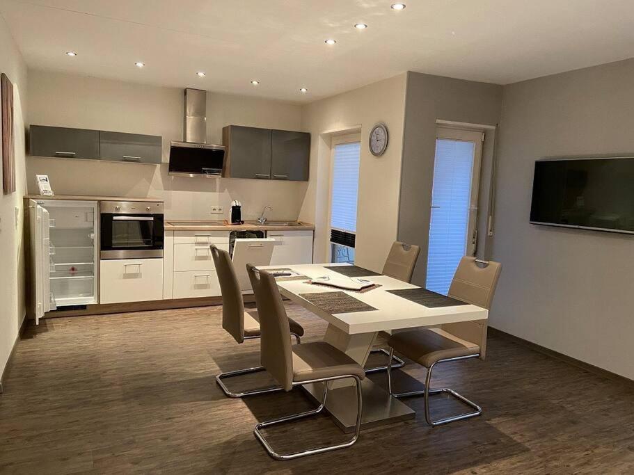 Appartement Augustaplatz Baden-Baden Exteriör bild