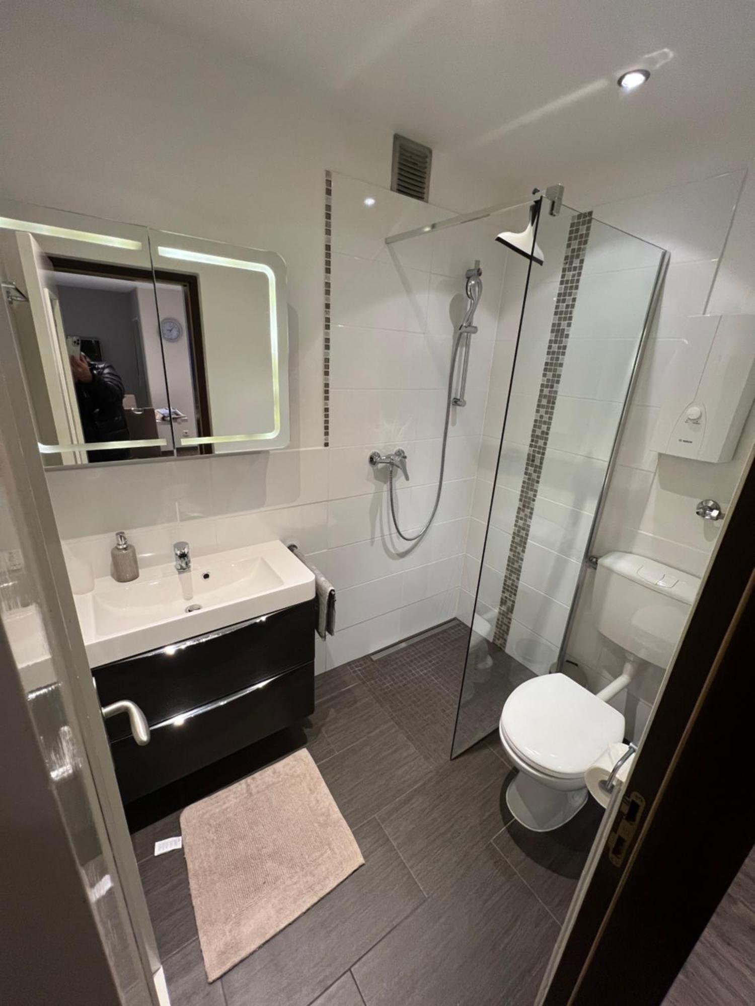 Appartement Augustaplatz Baden-Baden Exteriör bild